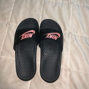NIKE womens slides